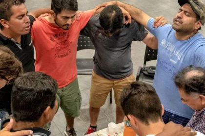 Los punteros de Dios en el Conurbano