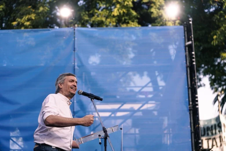 Máximo Kirchner en el banderazo por "Cristina libre" - X La Cámpora
