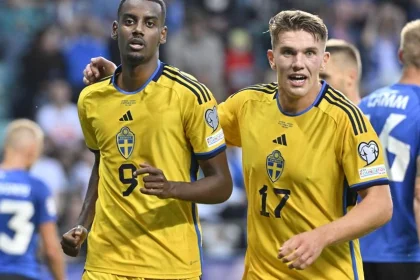 Alexander Isak y Viktor Gyokeres, las principales figuras de Suecia