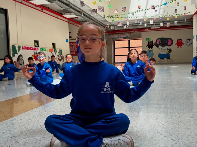 El Colegio Las Margaritas IED&nbsp;—un centro público de educación infantil, primaria y secundaria situado en Bogotá D.C., - EE
