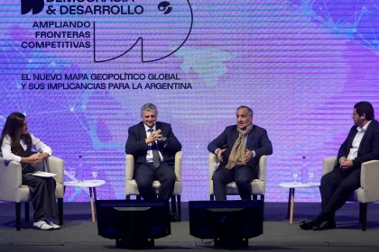 Los ejecutivos abordaron el potencial exportador de la Argentina y la necesidad de desarrollar nueva infraestructura. 