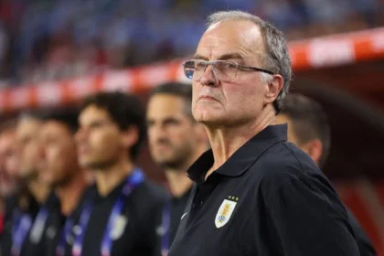 La Uruguay de Bielsa se juega la clasificación ante una España ya clasificada