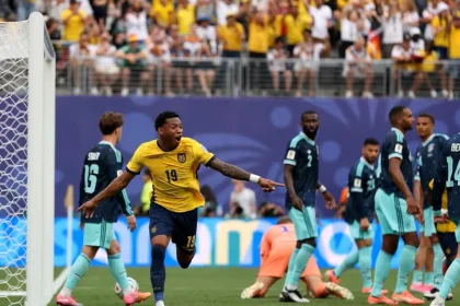 Ecuador llega envalentonado tras dar el batacazo frente a Alemania