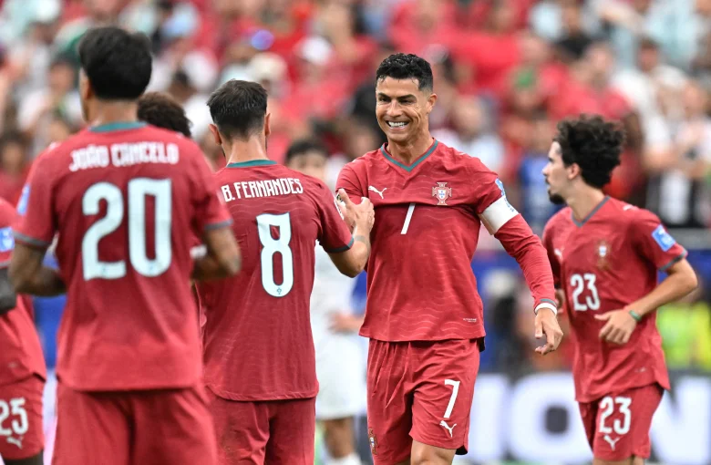 Cristiano Ronaldo - g
