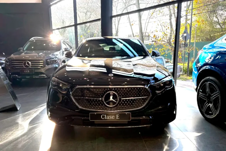 Mercedes-Benz lidera el mercado premium argentino. - d