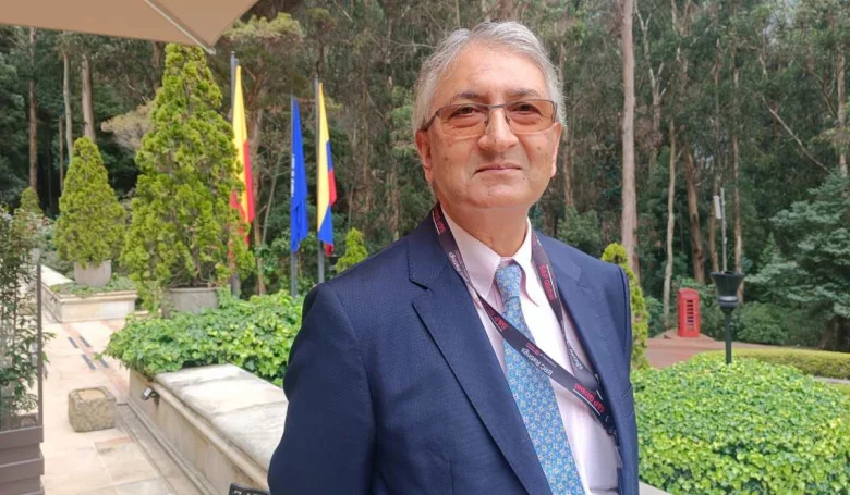 Joydeep Mukherji es el director gerente de Standard & Poor's Ratings Services. - EE