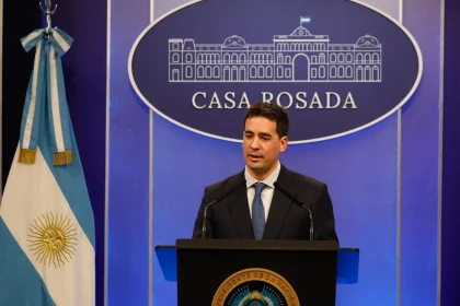 Milei acelera su plan más duro: dólar, propiedad privada y un Banco Central bajo nueva regla