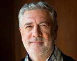 “Milei estuvo triste el día que Cristina fue presa”, señala el politólogo Luis Tonelli.