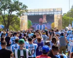 Cómo seguir mañana Argentina vs Inglaterra en los Fan Fest de la Ciudad