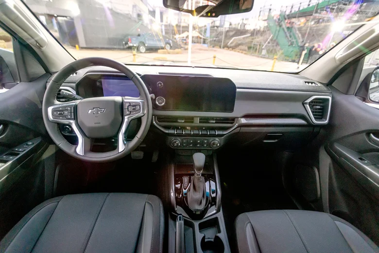 Interior de la Nueva S10 Trail Boss. - chulevalerga