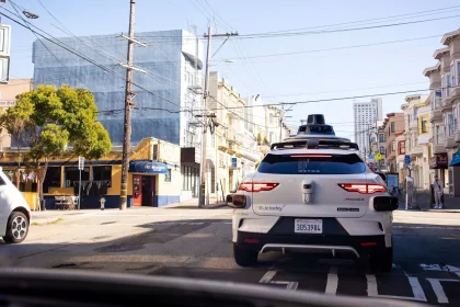 Waymo prepara su salida de Uber: Google busca operar sus propios robotaxis en EE.UU.