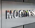 Moody's elevó la calificación de cinco empresas, aunque alertó por un riesgo que persiste
